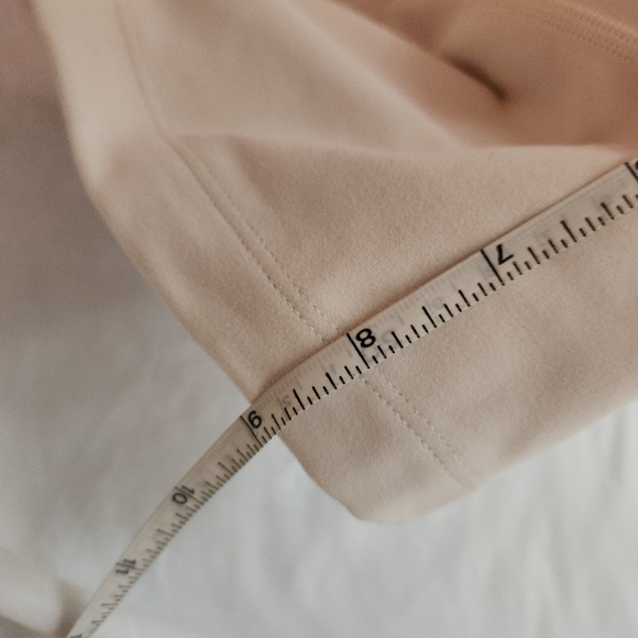 Aritzia Cream Sports Bra - Picture 7 of 7